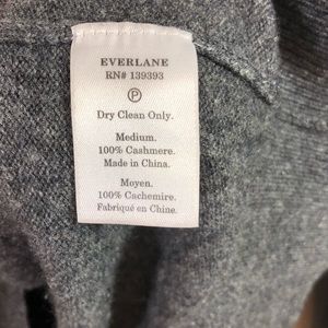 Everlane Tops - Everlane Gray Cashmere Pullover Hoodie Everlane Tops - Everlane Gray Cashmere Pullover Hoodie
